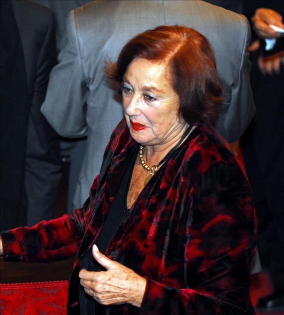 Gazeteci Leyla Umar vefat etti