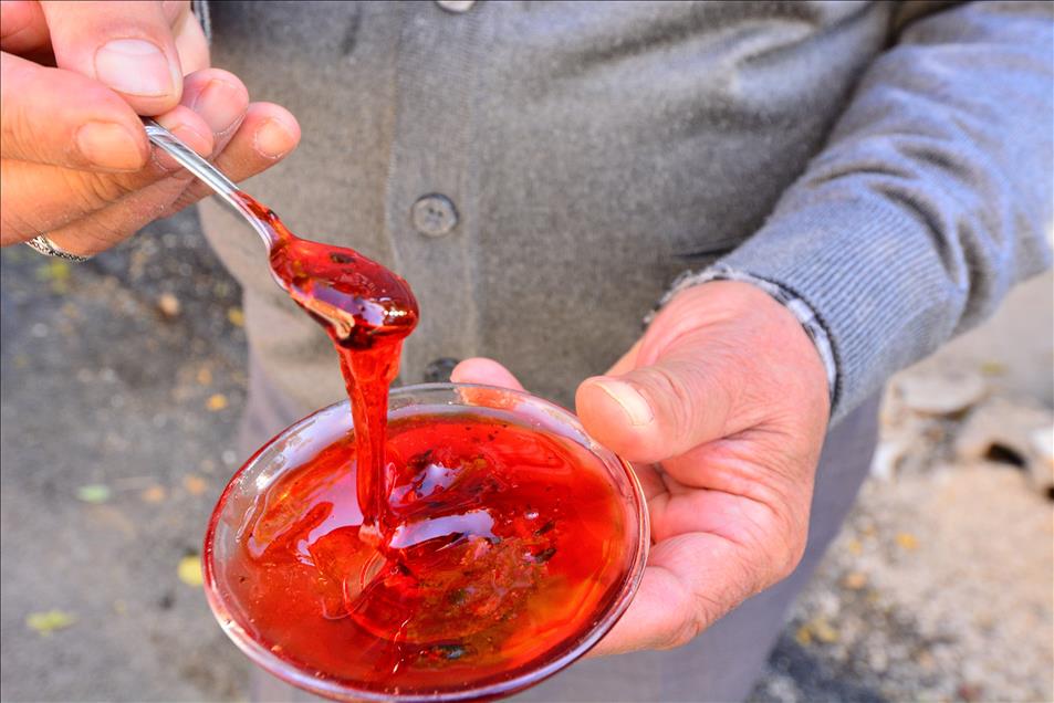 Kovandan "kırmızı bal" çıktı