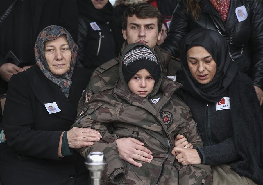 Şehit Özel Harekat Polisi Güneş için tören