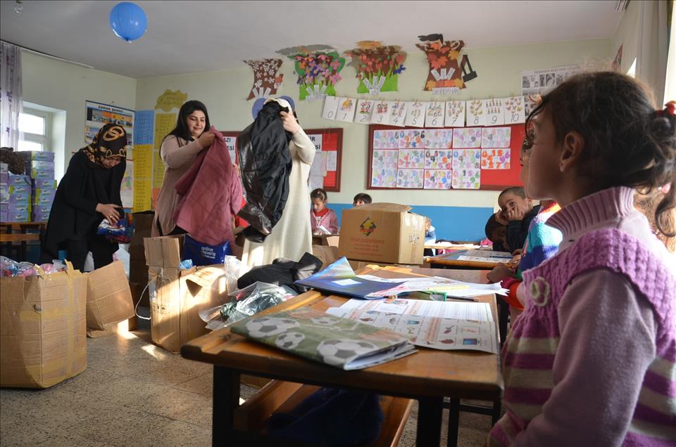 "Çalıkuşları" üşüyen çocukların umudu oldu