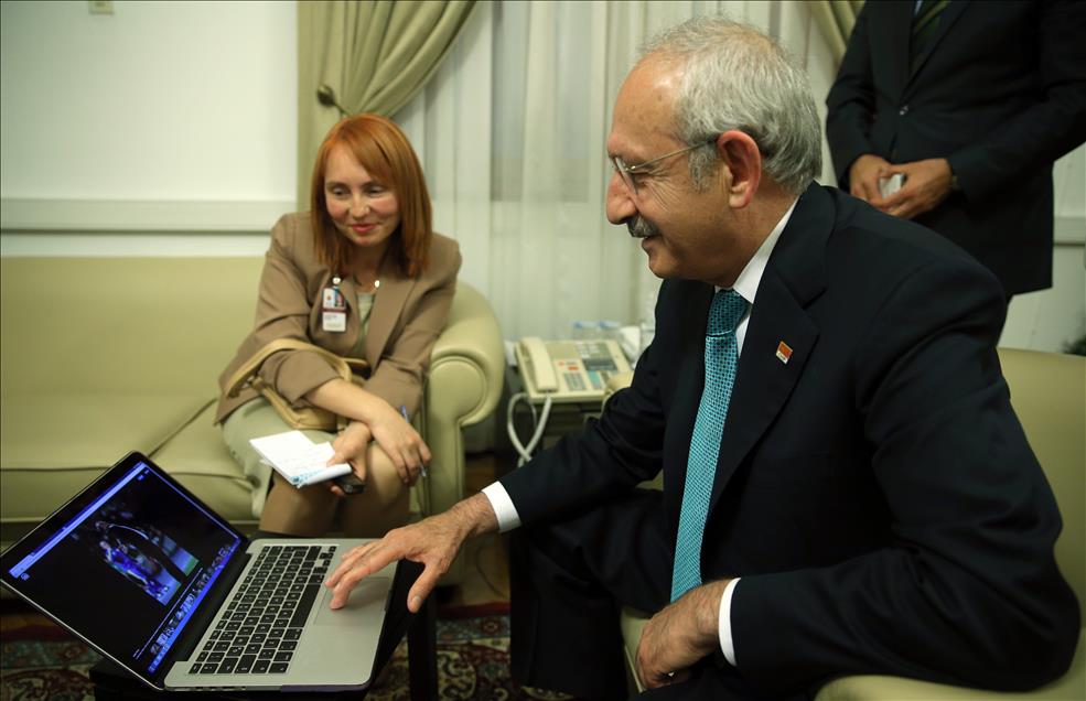 CHP Genel Başkanı Kılıçdaroğlu, AA'nın "Yılın Fotoğrafları" oylamasına katıldı