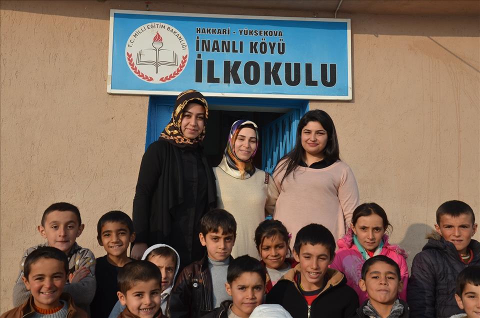 "Çalıkuşları" üşüyen çocukların umudu oldu