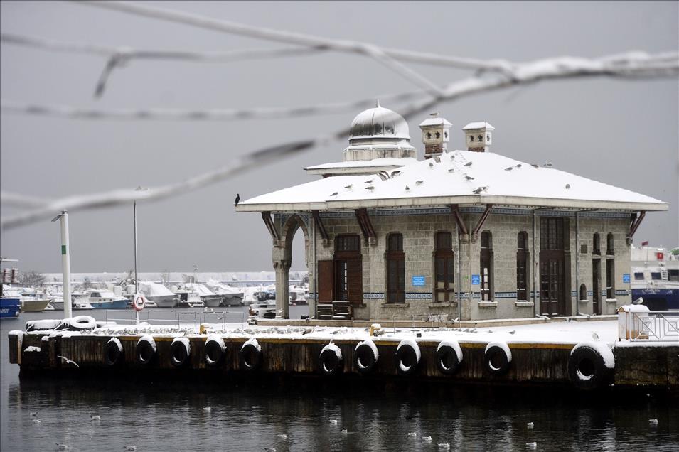 بارش برف در استانبول