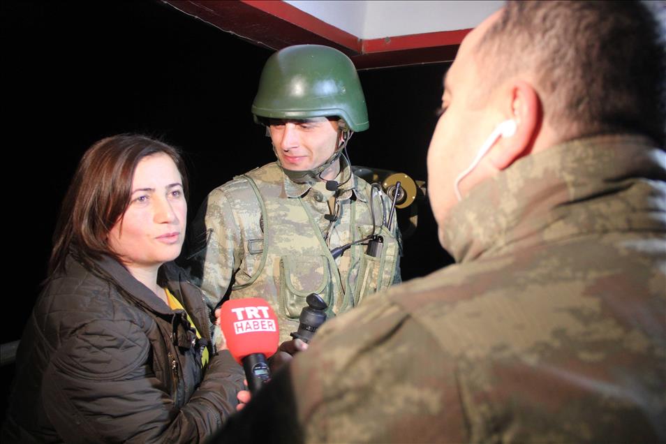 Mehmetçik'e canlı yayında yılbaşı sürprizi
