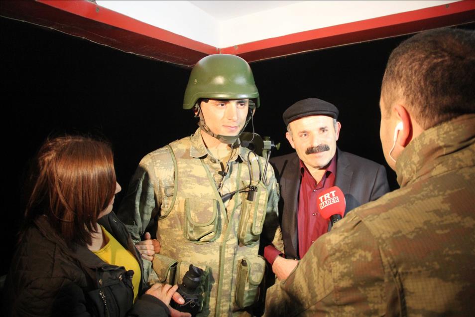 Mehmetçik'e canlı yayında yılbaşı sürprizi