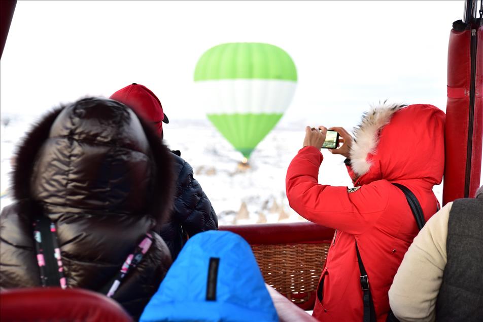 Kapadokya’da eksi 16 derecede balon keyfi