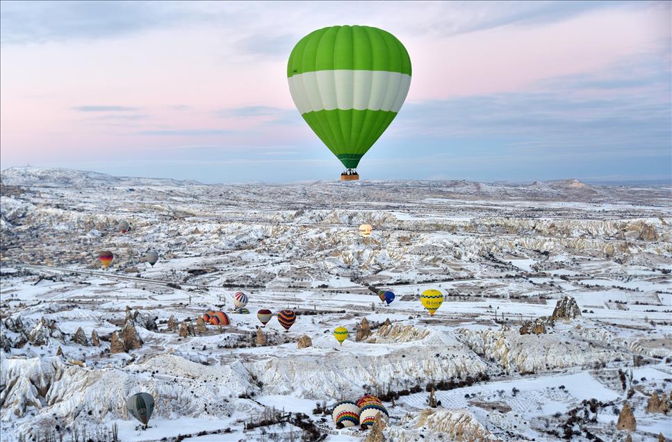 Kapadokya’da eksi 16 derecede balon keyfi