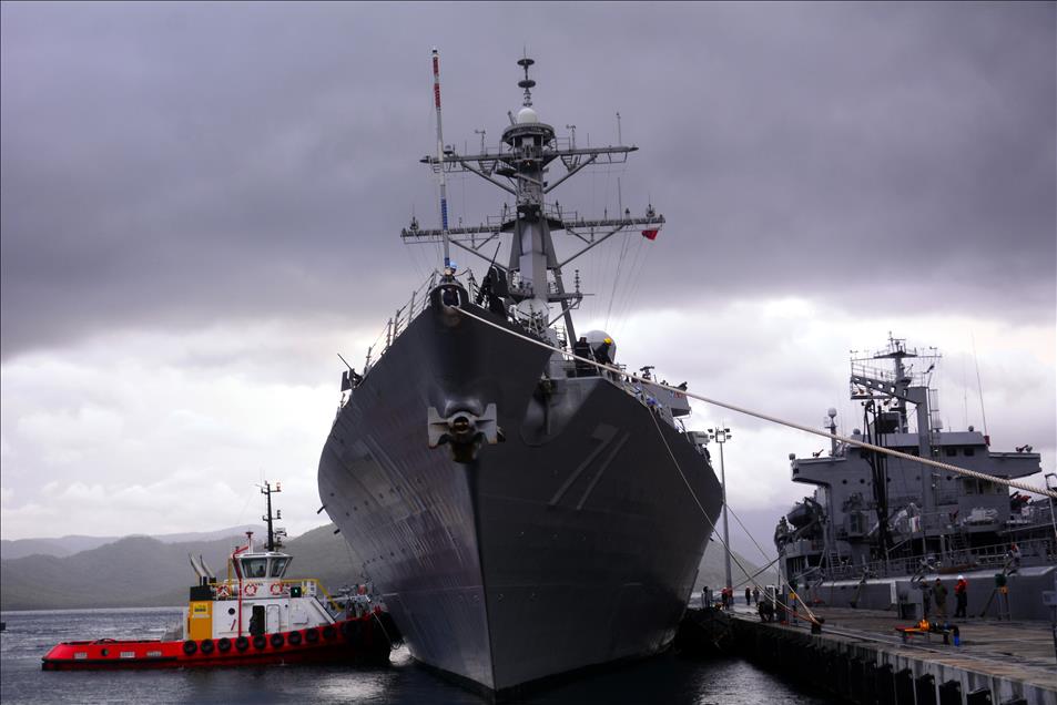 ABD savaş gemisi USS Ross 71 Marmaris'e geldi