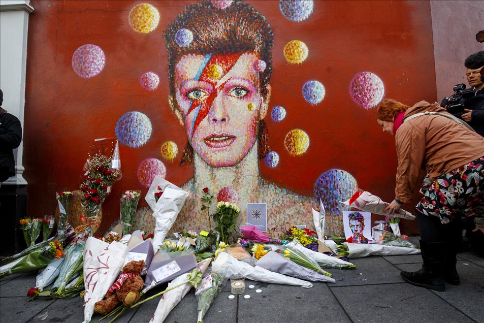 David Bowie mural in London
