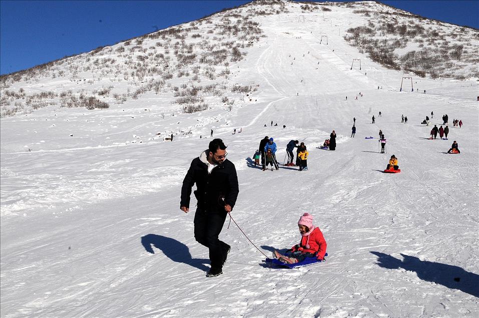 Yolçatı Kayak Merkezi'nde sezon başladı