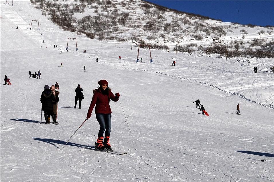 Yolçatı Kayak Merkezi'nde sezon başladı