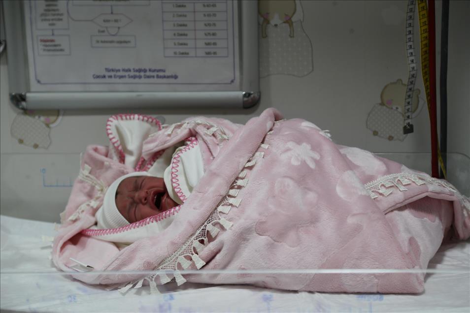 Baba olduğunu operasyonda öğrendi