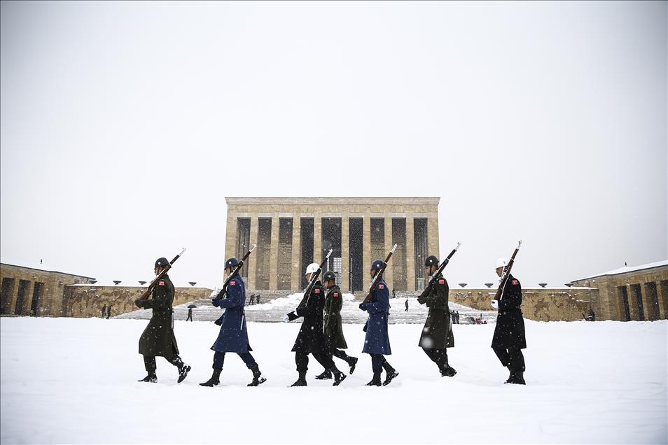 Ankara'da kar yağışı