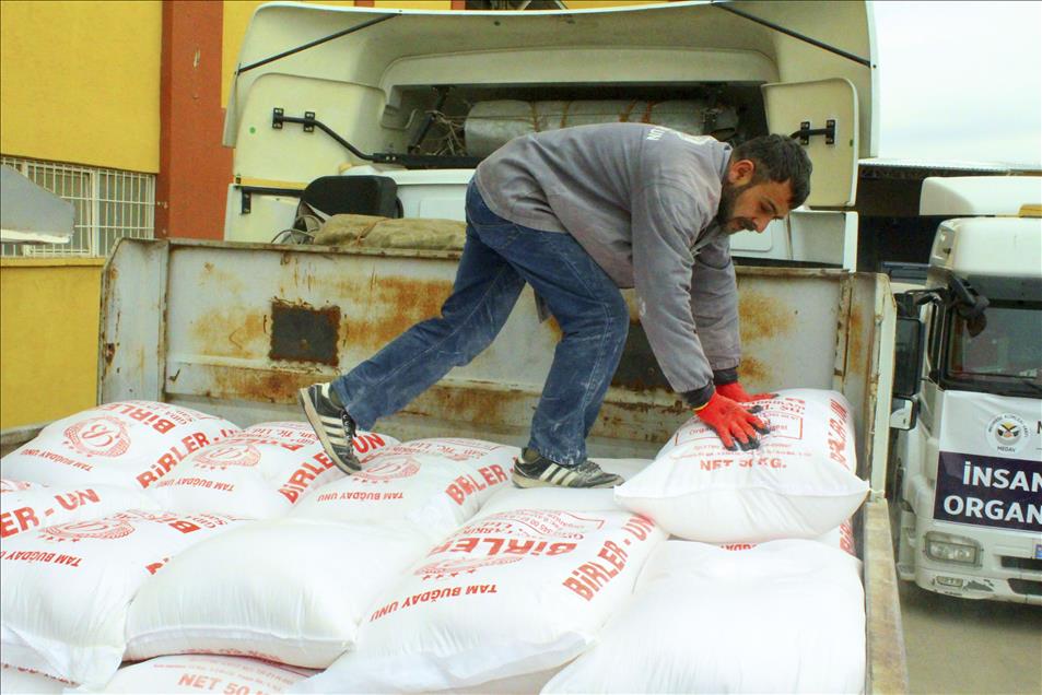 Diyarbakır'dan Suriye'ye yardım eli