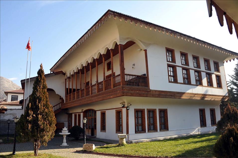 Tokat Mevlevihane Müzesi ahşap yapısıyla ilgi çekiyor