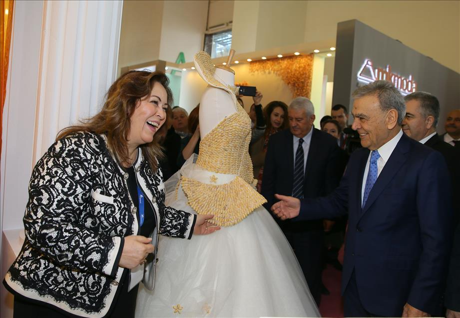 Gelinlikte modanın kalbi İzmir'de atıyor