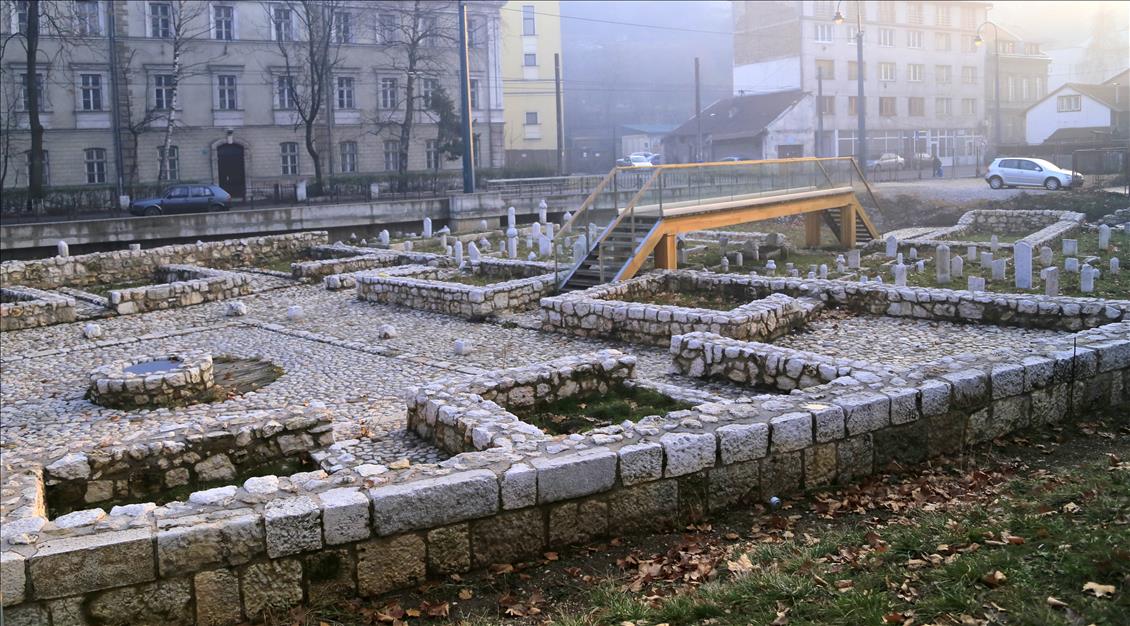 Osmanlı mirası mezar taşları gün yüzüne çıkarılıyor