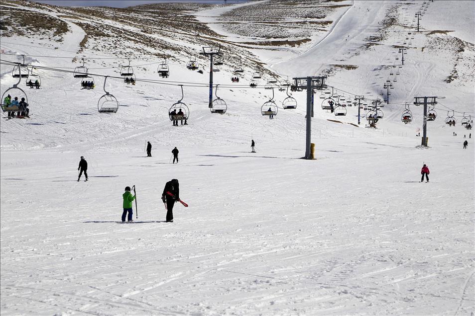 Lübnan'da kayak sezonu