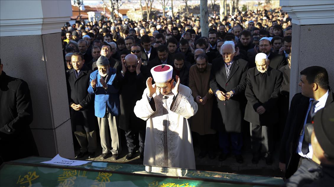 Fehim Adak son yolculuğuna uğurlandı