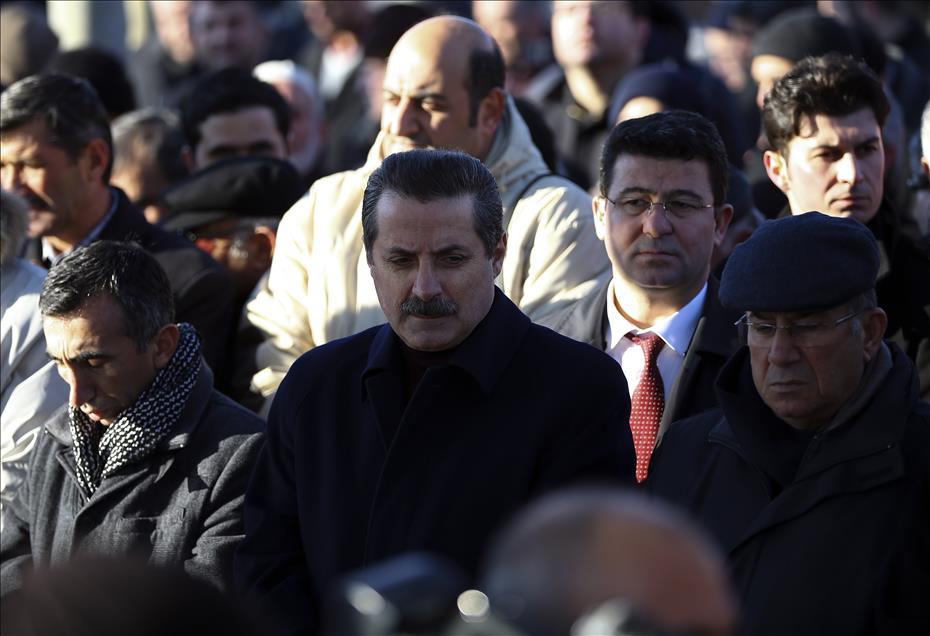 Fehim Adak son yolculuğuna uğurlandı