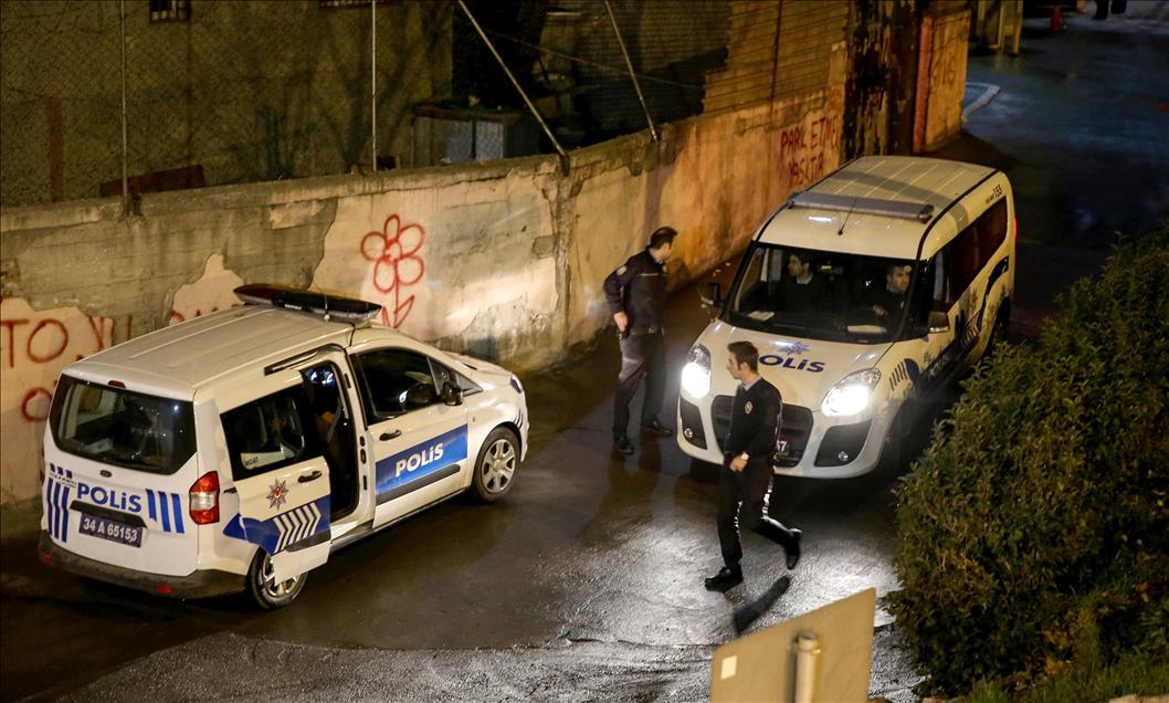 Yeni Şafak ve Yeni Akit gazetelerine eş zamanlı saldırı