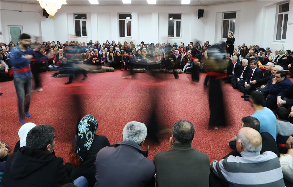 Başbakan Ahmet Davutoğlu, Erzincan'da