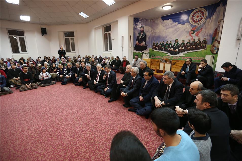 Başbakan Ahmet Davutoğlu, Erzincan'da
