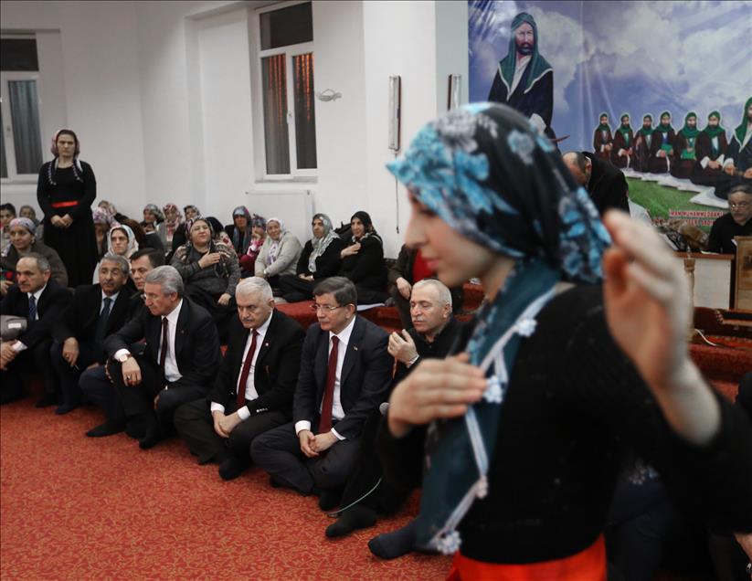 Başbakan Ahmet Davutoğlu, Erzincan'da