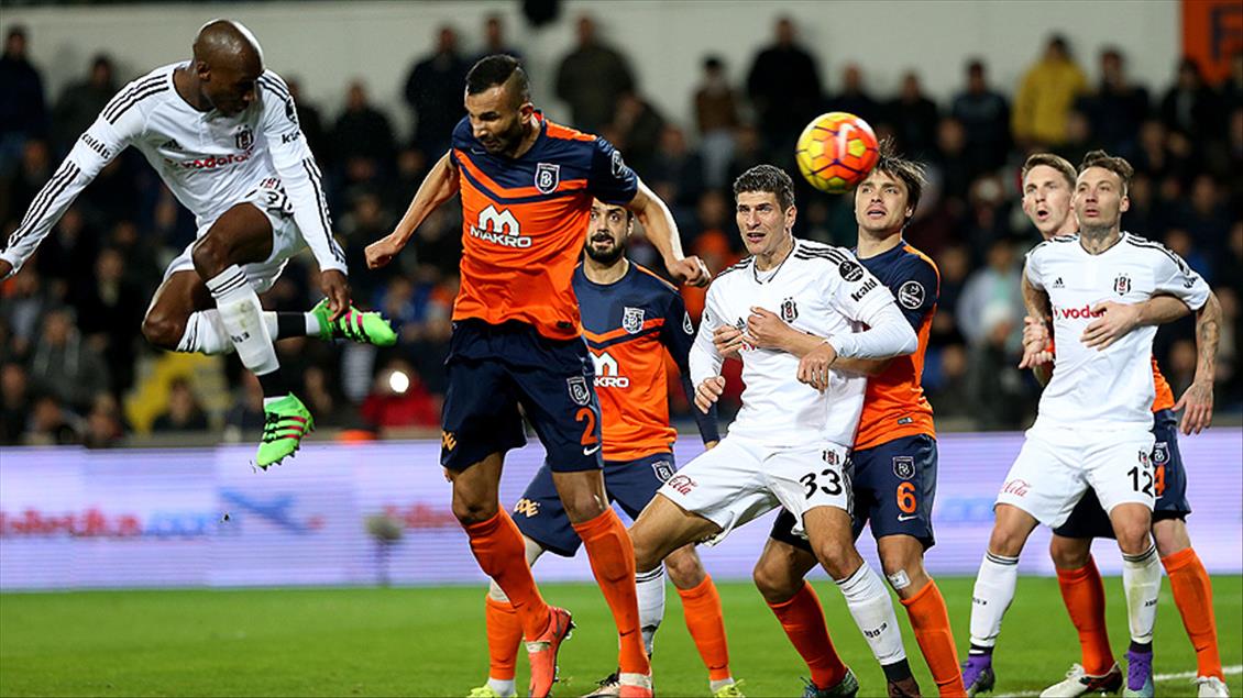 Spor Toto Süper Lig'de Medipol Başakşehir ile Beşiktaş, Ba