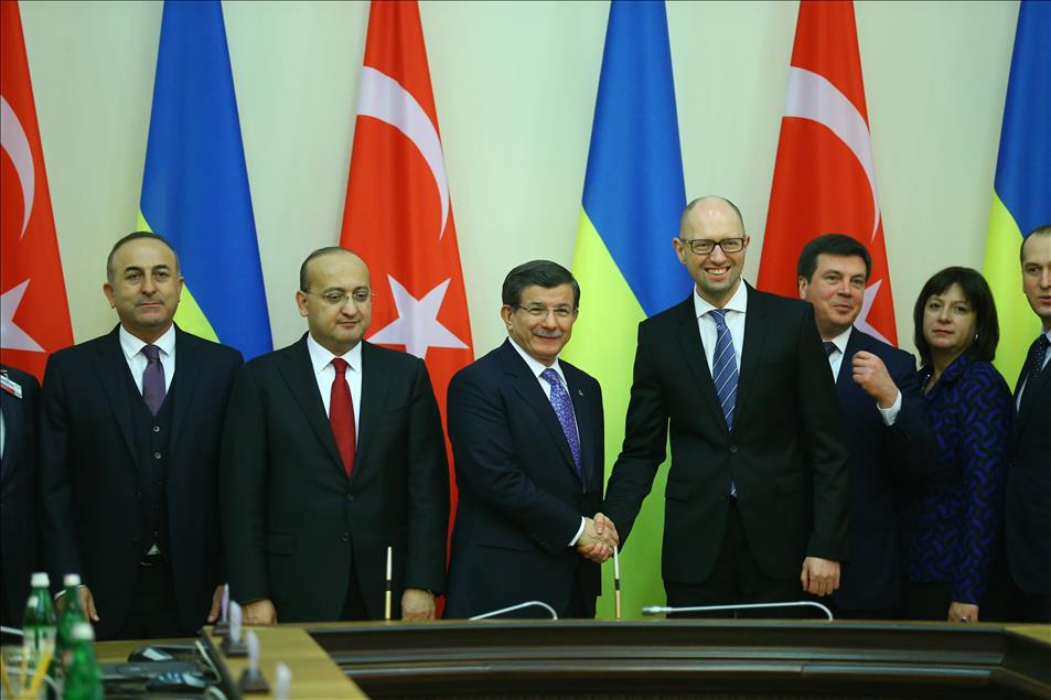 Başbakan Ahmet Davutoğlu Ukrayna'da