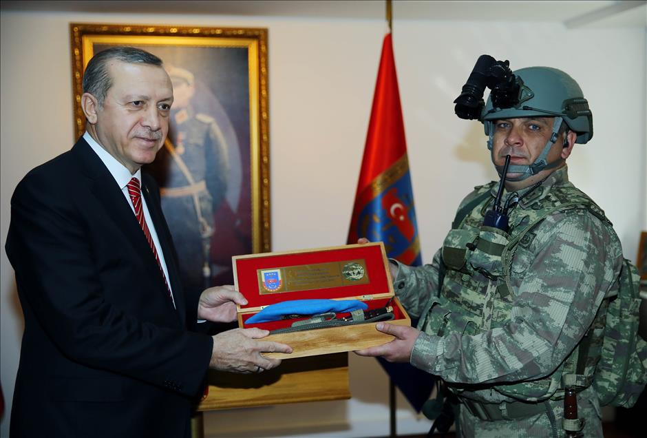 Cumhurbaşkanı Erdoğan JÖAK'ı ziyaret etti