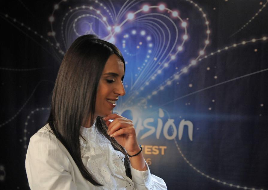 Ukrayna'yı Eurovision'da Kırımlı Jamala temsil edecek