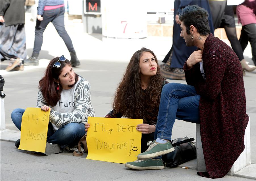 1 liraya dert dinliyorlar