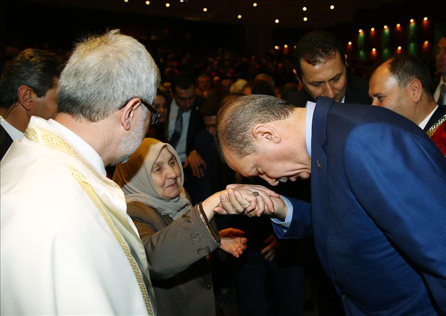 Cumhurbaşkanı Erdoğan'dan kadınlara özel 8 Mart resepsiyonu