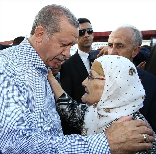 Cumhurbaşkanı Erdoğan'dan kadınlara özel 8 Mart resepsiyonu