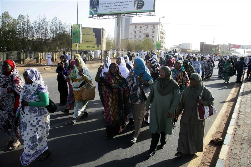 Sudan Halk Kongresi Partisi lideri Turabi'nin cenaze töreni