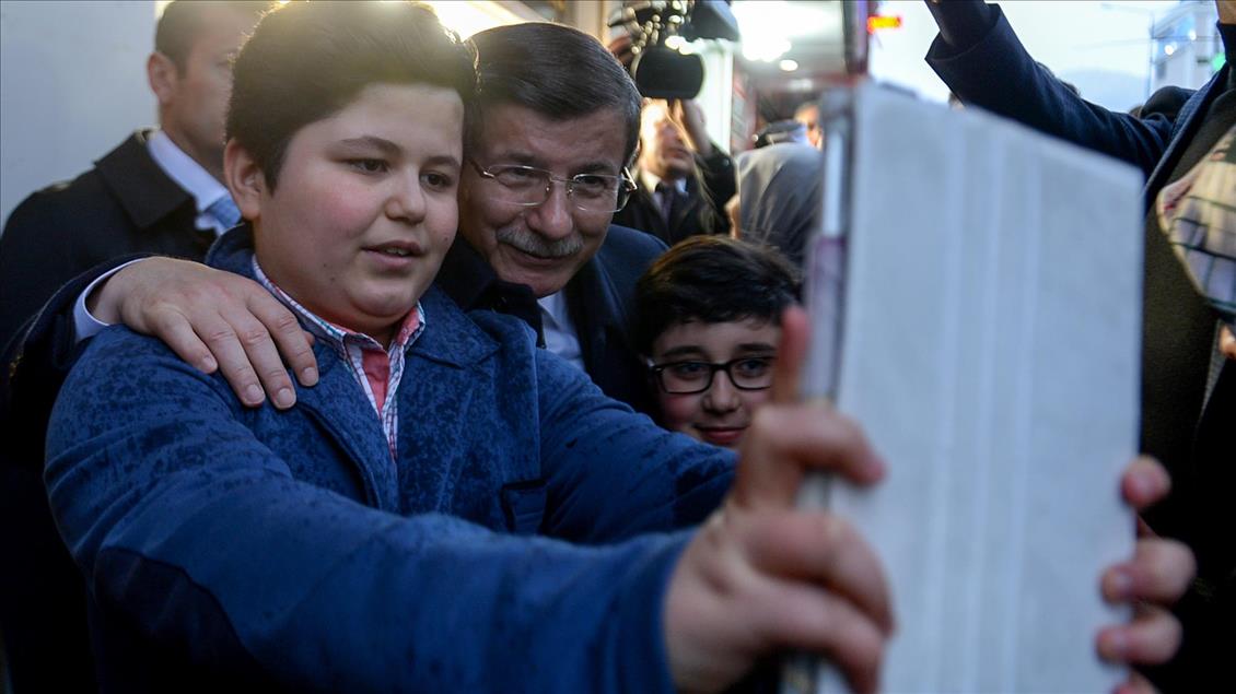 Başbakan Davutoğlu Van'da