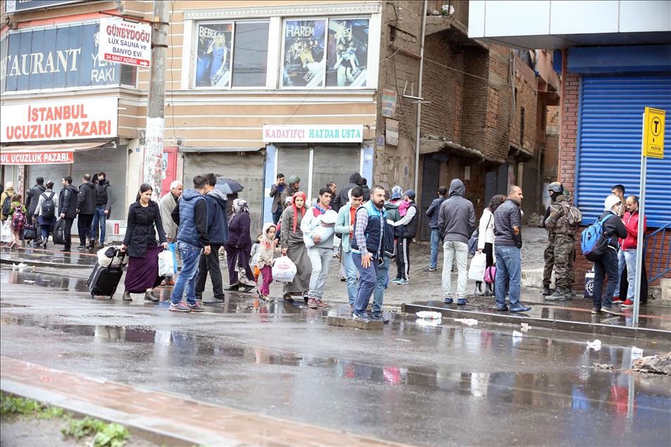 Bağlar'daki sokağa çıkma yasağı