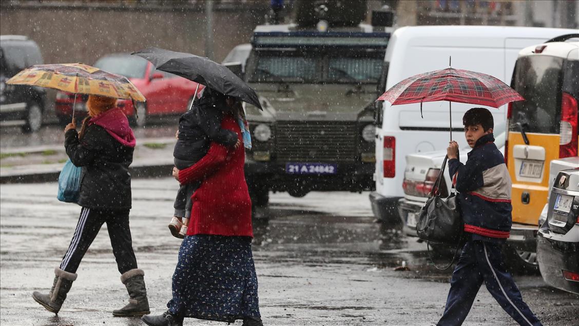 Bağlar'daki sokağa çıkma yasağı