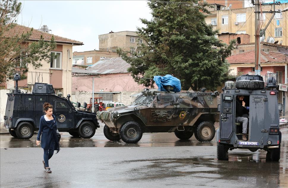 Bağlar'daki sokağa çıkma yasağı