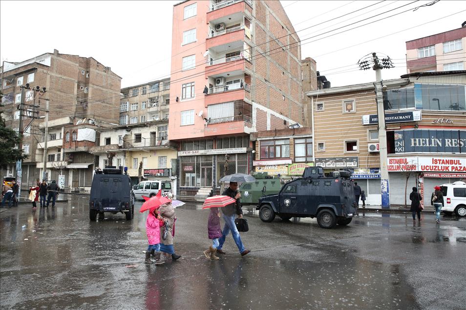 Bağlar'daki sokağa çıkma yasağı
