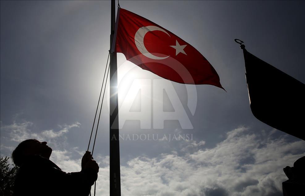 Gelibolu Yarımadası'nda yer gök kırmızı beyaz olacak