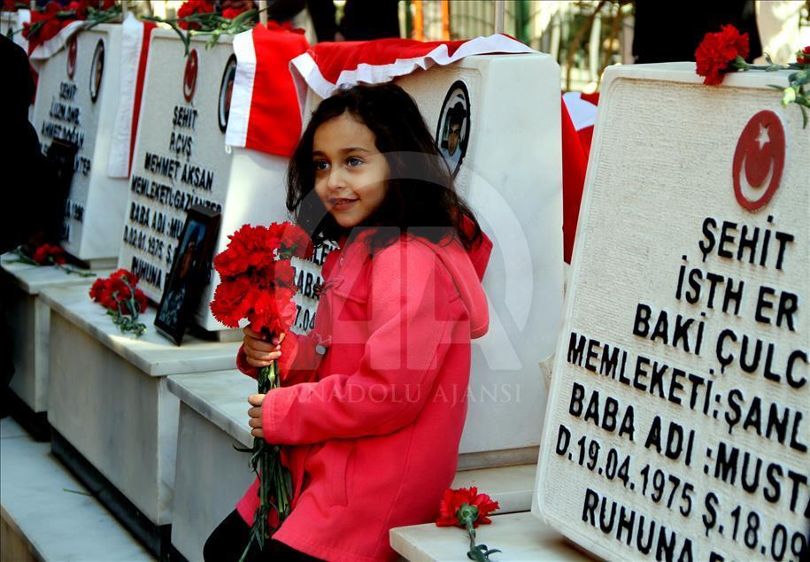 Şehitleri Anma Günü ve Çanakkale Deniz Zaferi'nin 101. Yılı