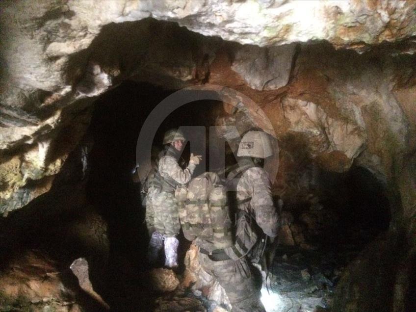 Komandolardan Tunceli'de operasyon