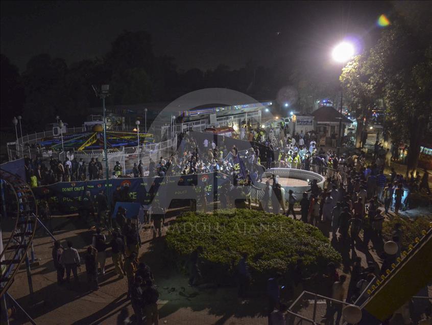 At least 70 killed by suicide blast in Pakistan's Lahore