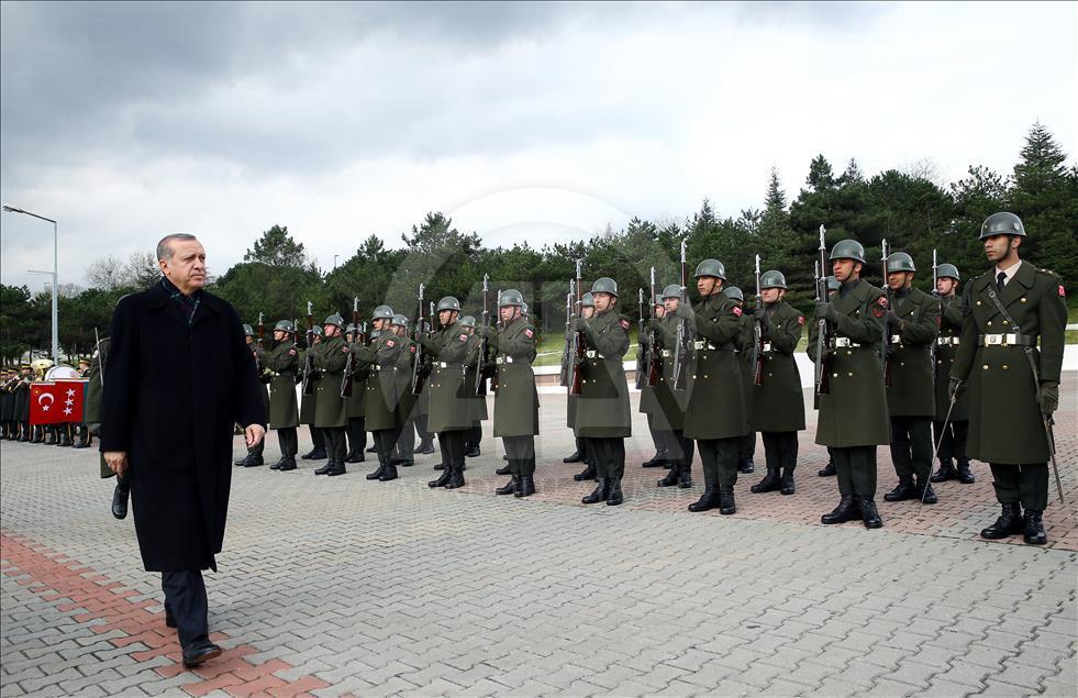 Cumhurbaşkanı Erdoğan, Harp Akademileri Komutanlığı'nı ziyaret etti