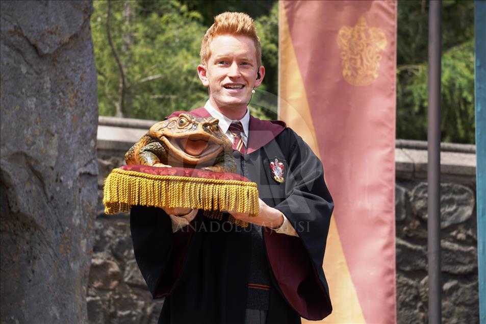 ‘Harry Potter’ın Büyücülük Dünyası’ Hollywood’da açıldı