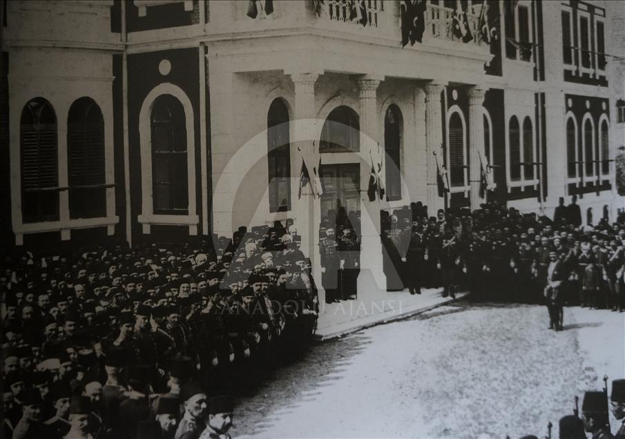 Sultan Abdülhamid'in fotoğraf koleksiyonu albümde toplandı