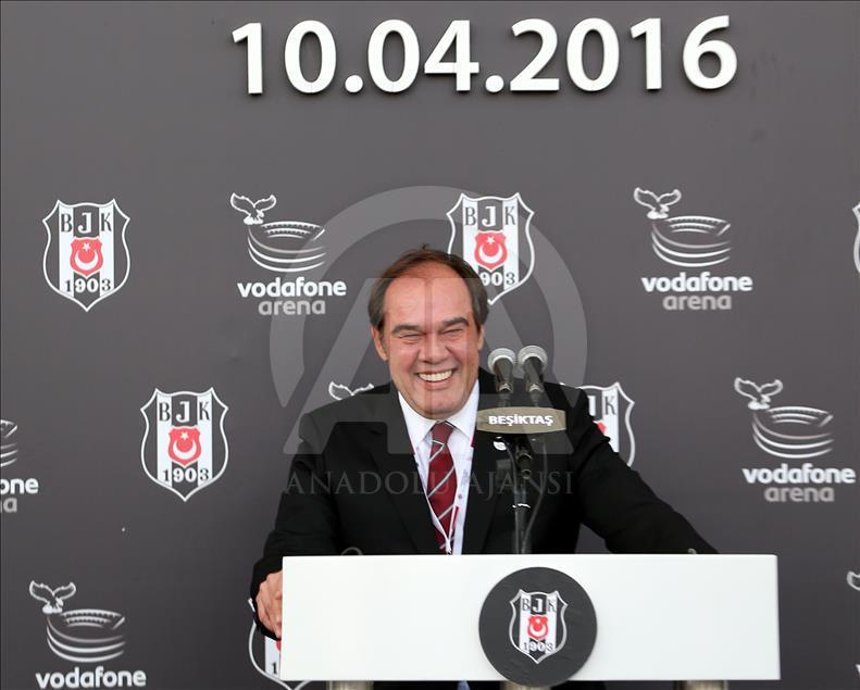 Vodafone Arena açıldı