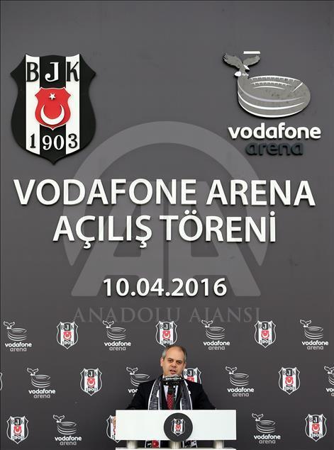 Vodafone Arena açıldı